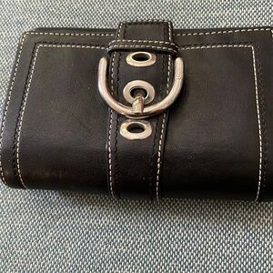 Black leather Coach wallet excellent condition